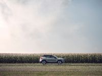 Volvo XC40 Recharge (2023) - picture 10 of 25