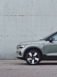 Volvo XC40 Recharge (2023) - picture 18 of 25