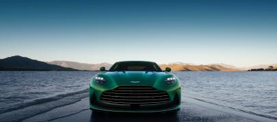 2024 Aston Martin DB12