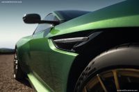 Aston Martin DB12 (2024)