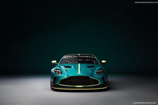 2024 Aston Martin Vantage GT4