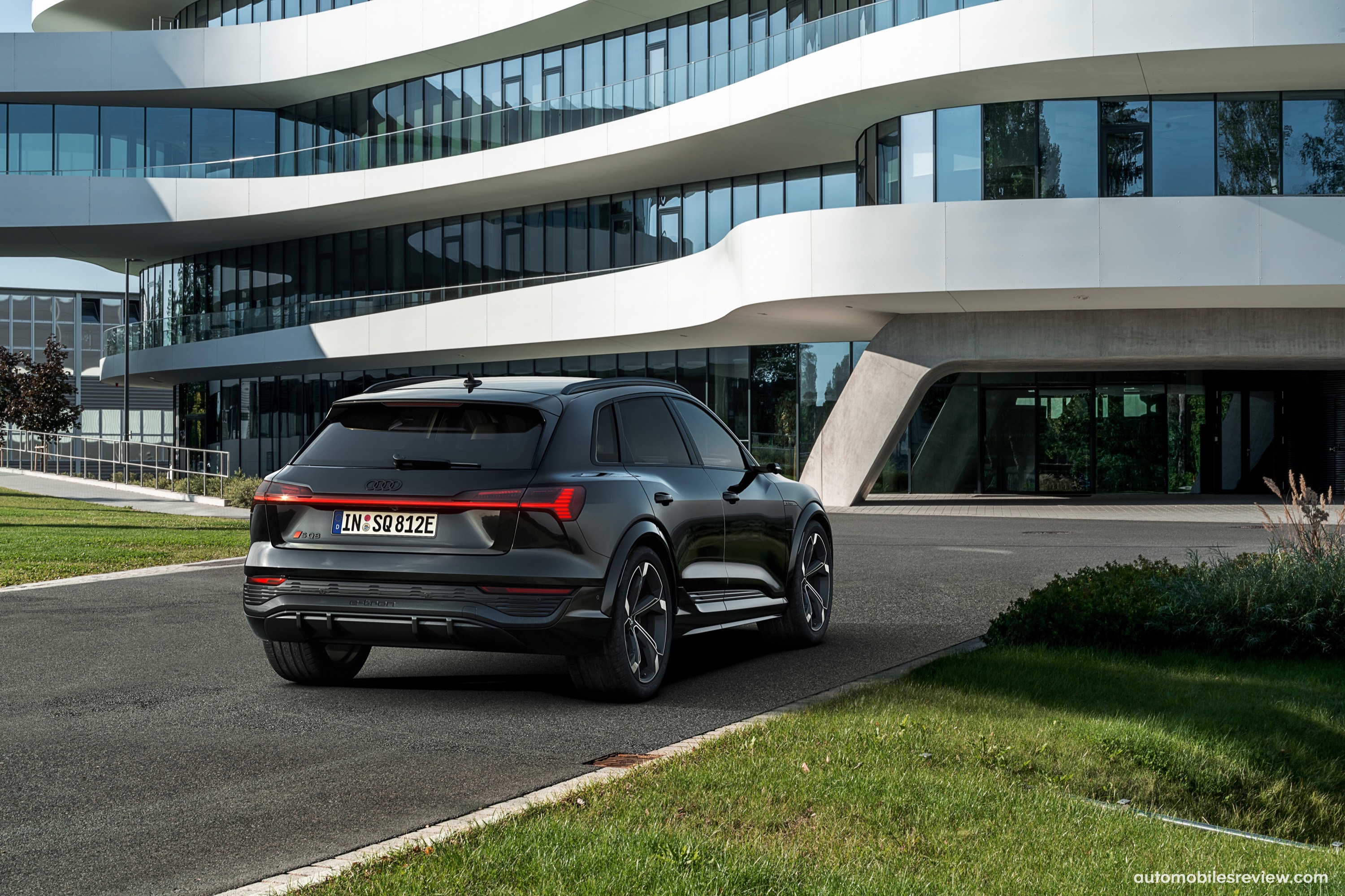 Audi SQ8 e-tron quattro