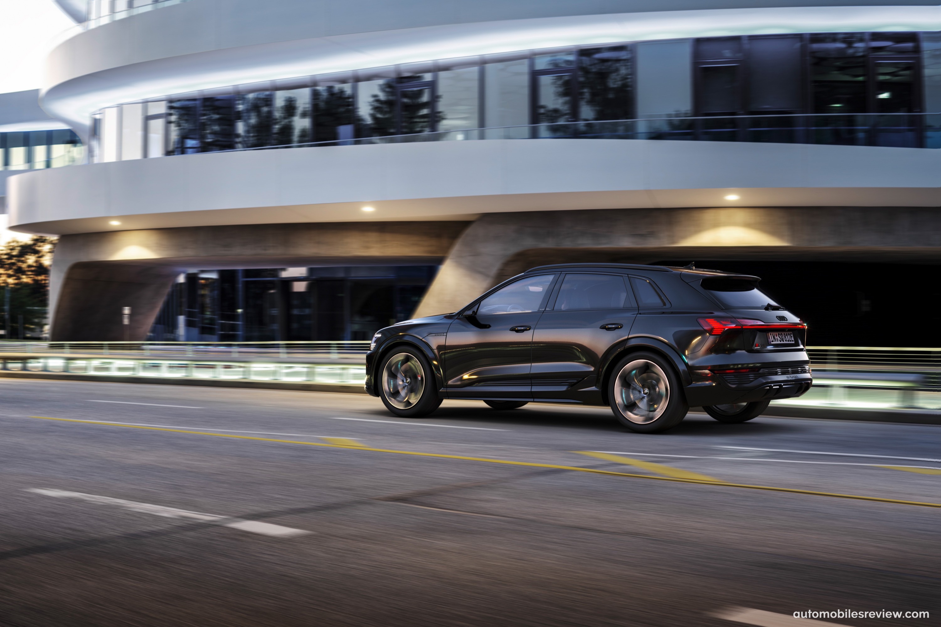 Audi SQ8 e-tron quattro