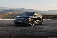 Audi SQ8 e-tron quattro (2024)