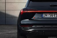 Audi SQ8 e-tron quattro (2024)