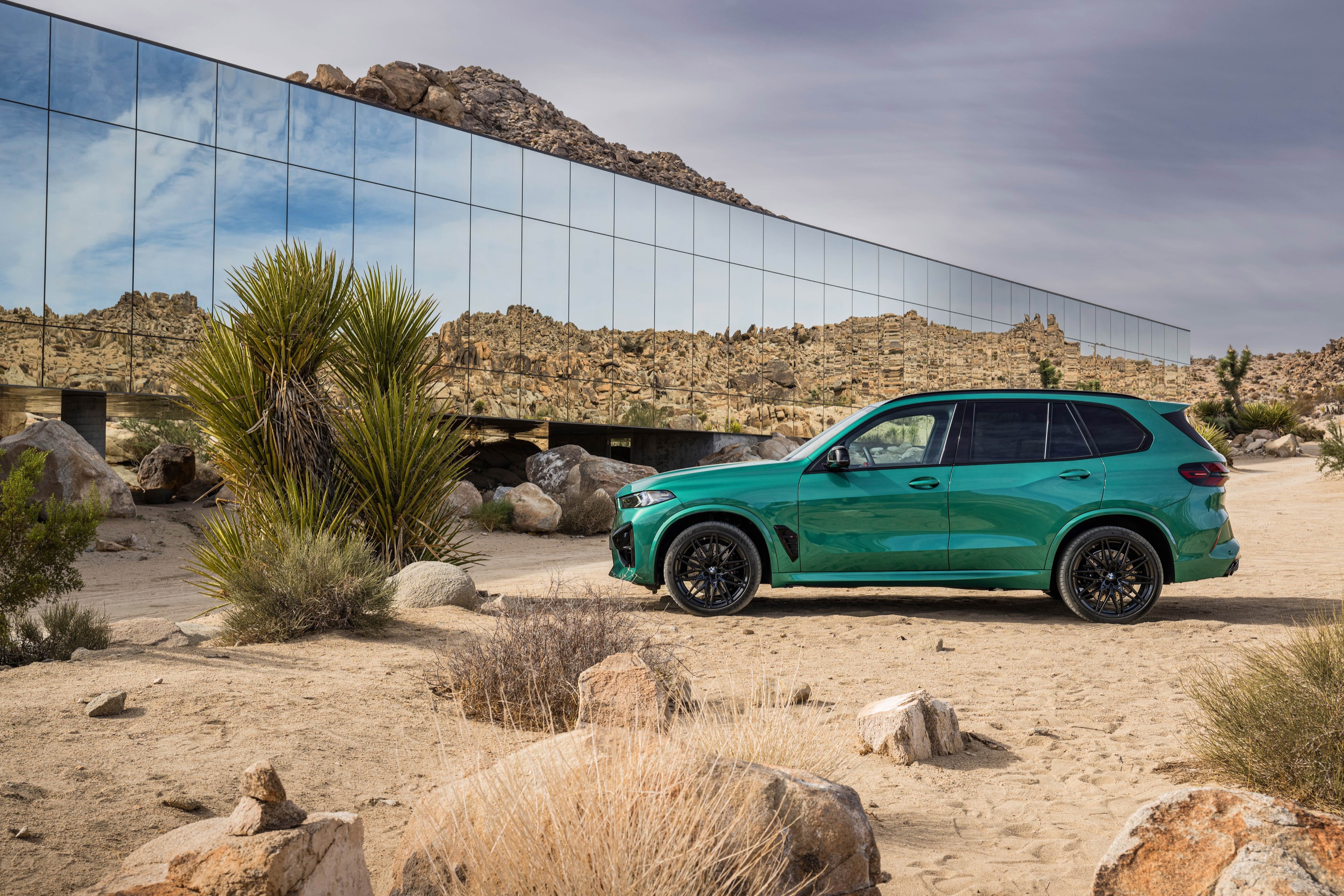 BMW X5 M Competition (2024) picture 27 of 84
