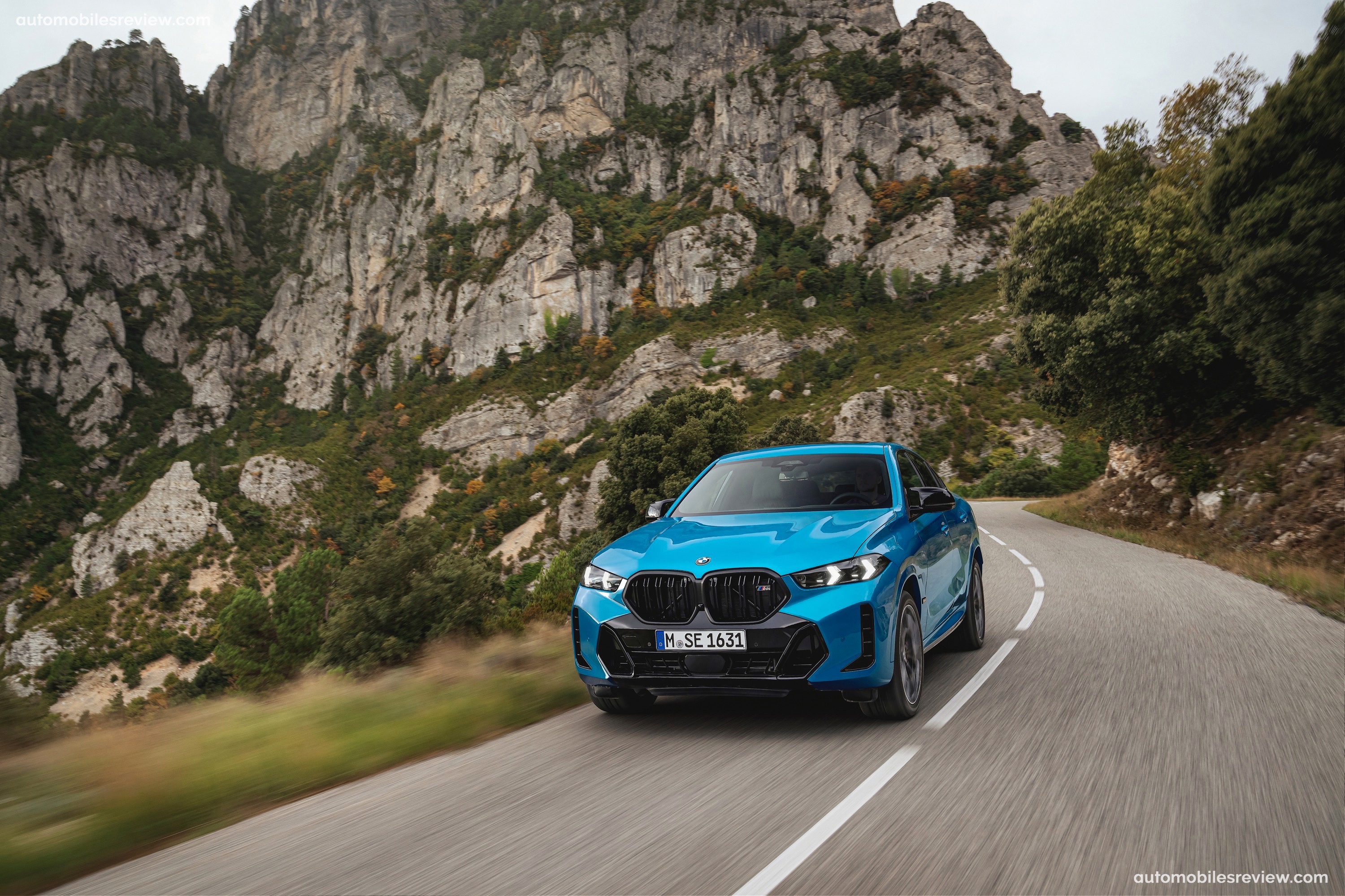 BMW X6 M60i