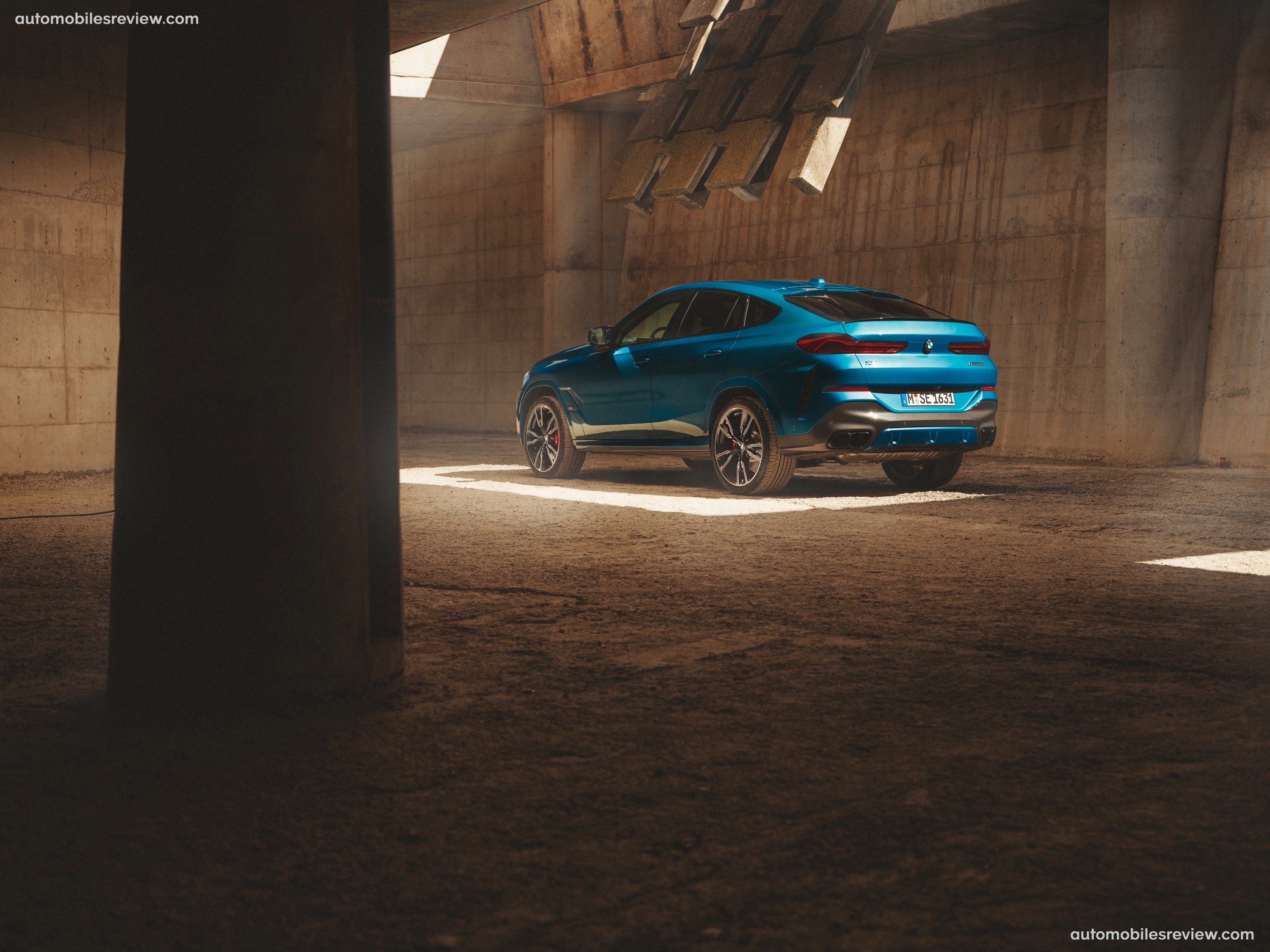 BMW X6 M60i