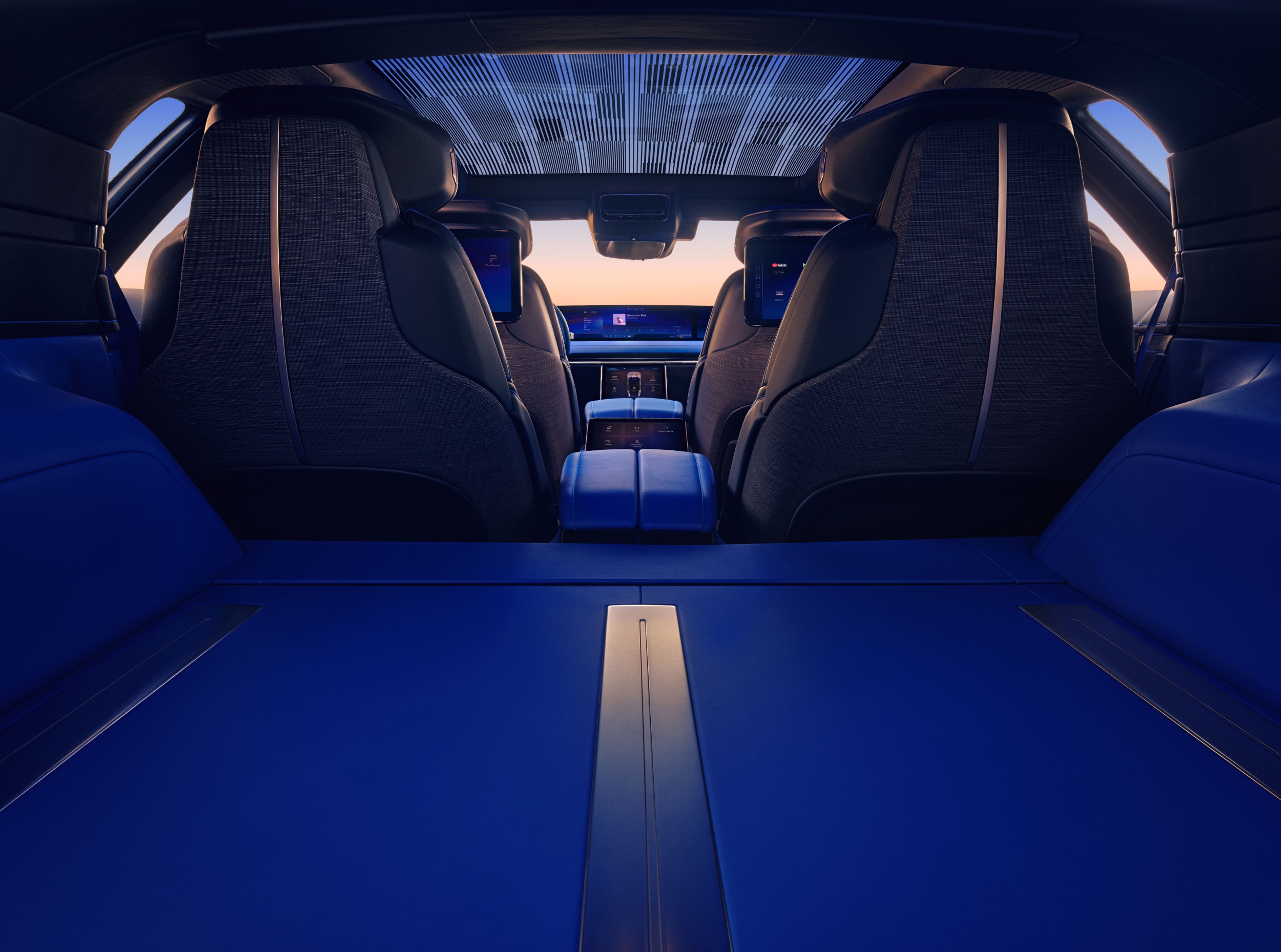 Cadillac CELESTIQ (2024) pictures & information