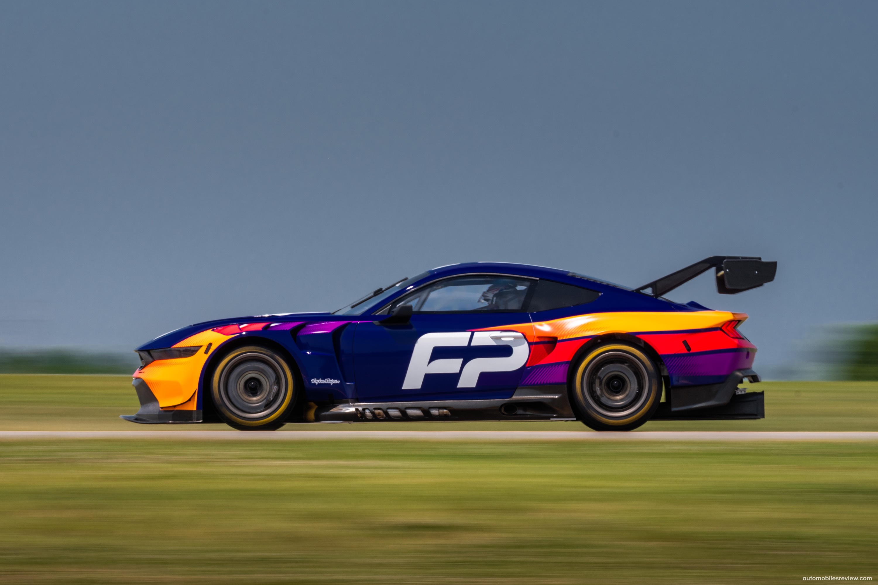 Ford Mustang GT3 Racecar