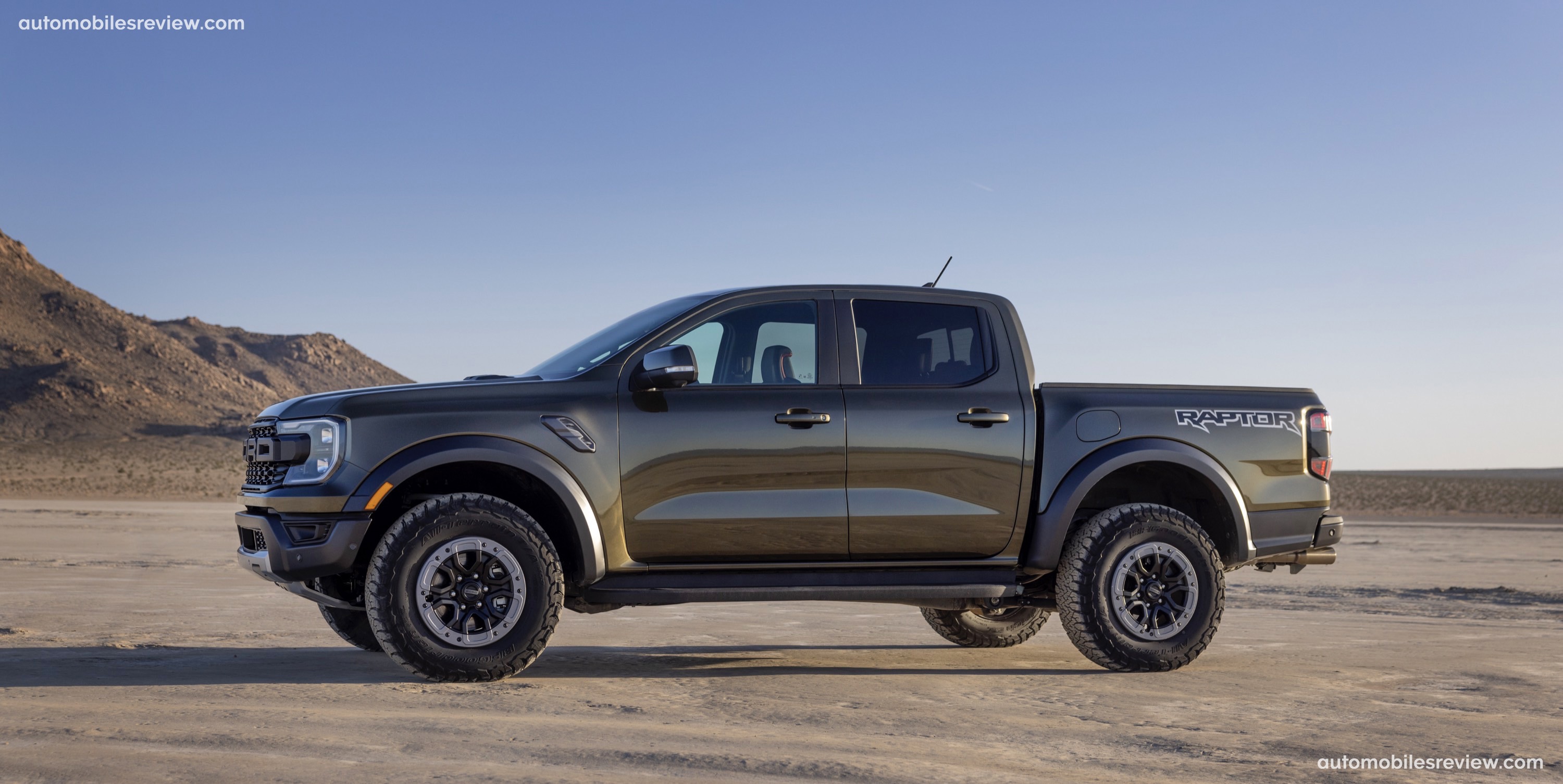 Ford Ranger Raptor (2024) picture 7 of 19