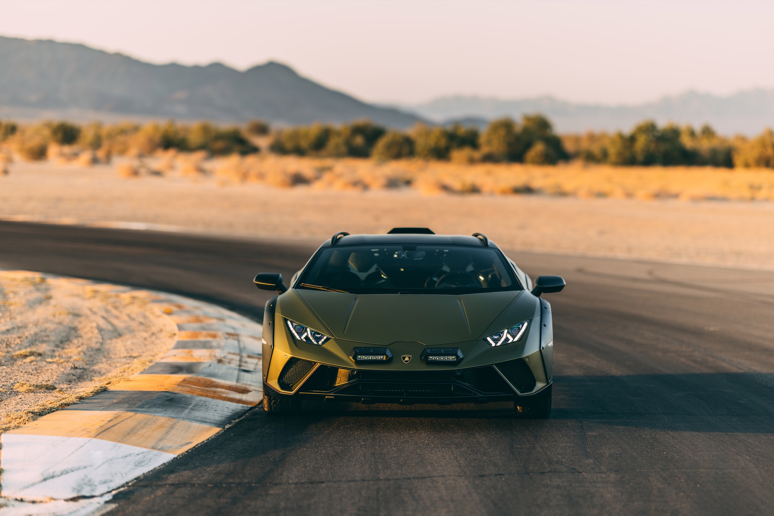 Lamborghini Huracan Sterrato