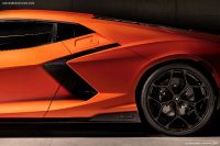 Lamborghini Revuelto (2024)