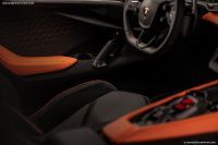 Lamborghini Revuelto (2024)