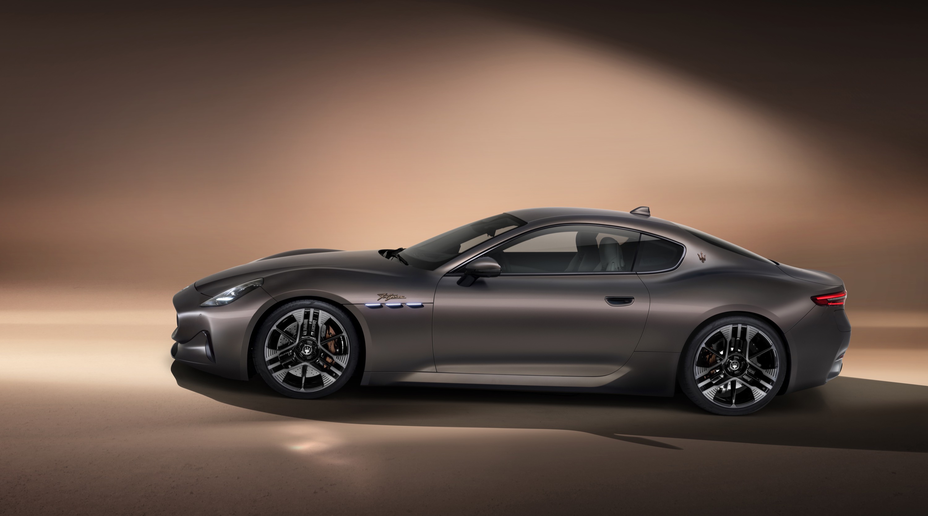 Maserati GranTurismo (2024) picture 8 of 14