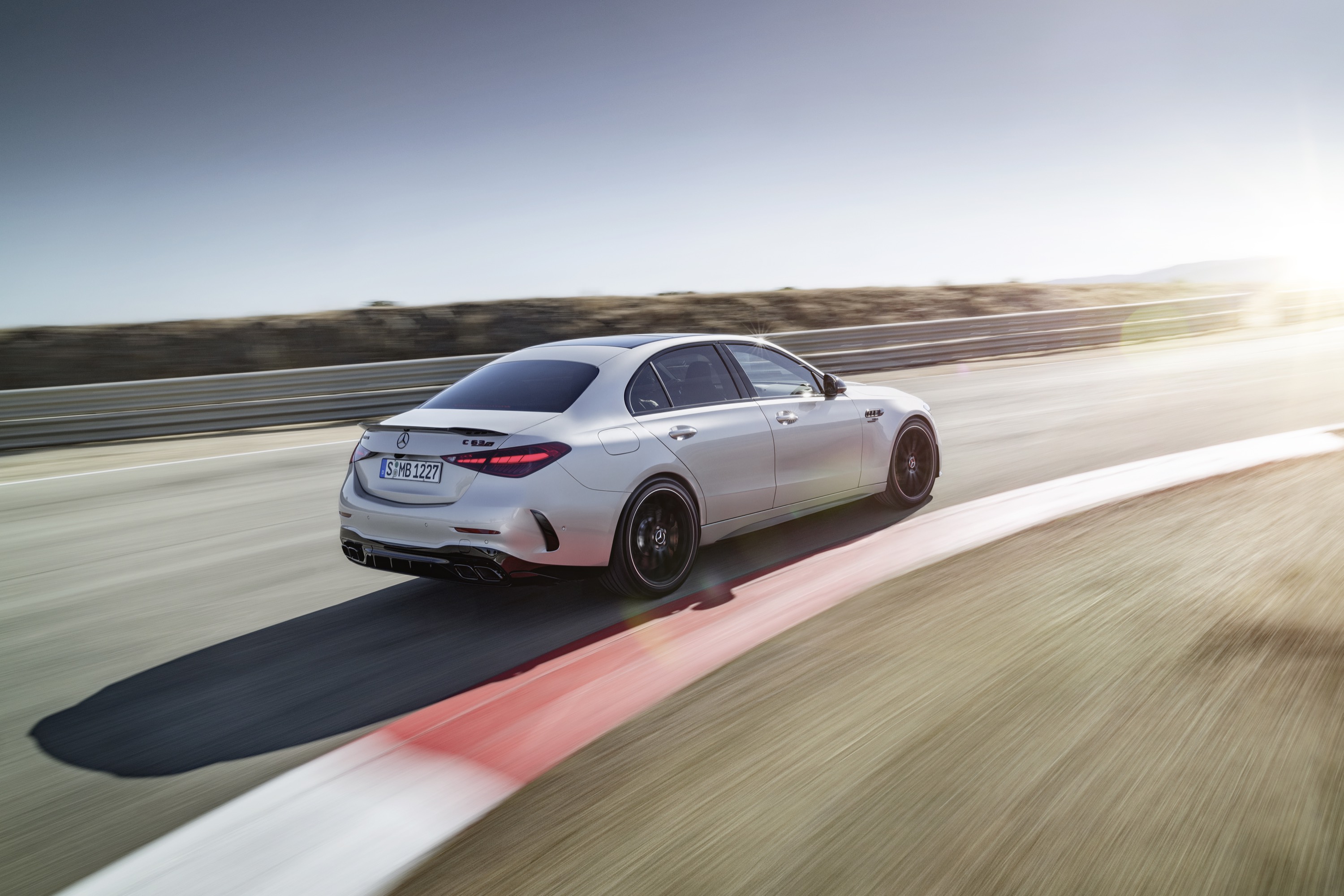 Mercedes-Benz C63 S AMG E Performance