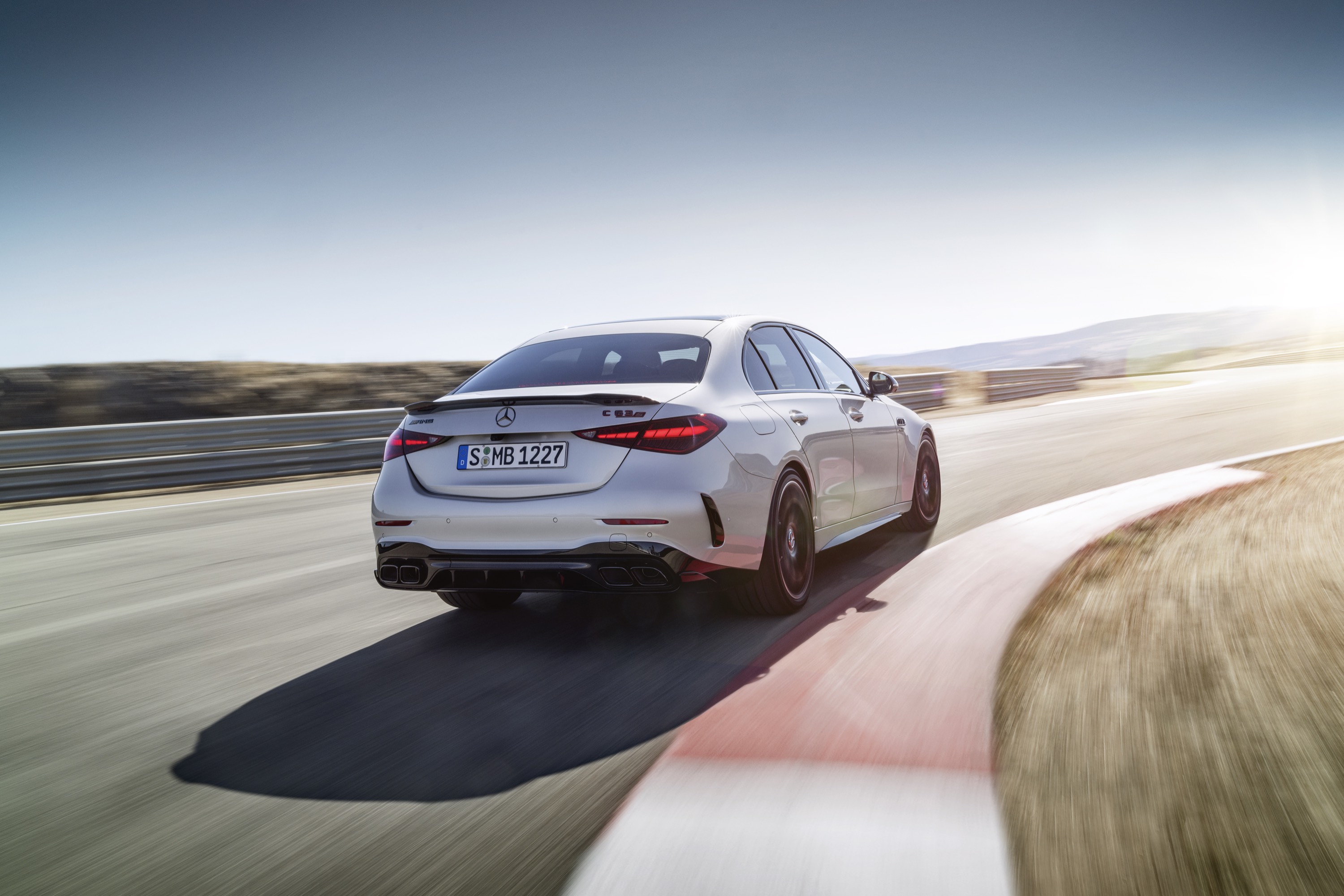 Mercedes-Benz C63 S AMG E Performance