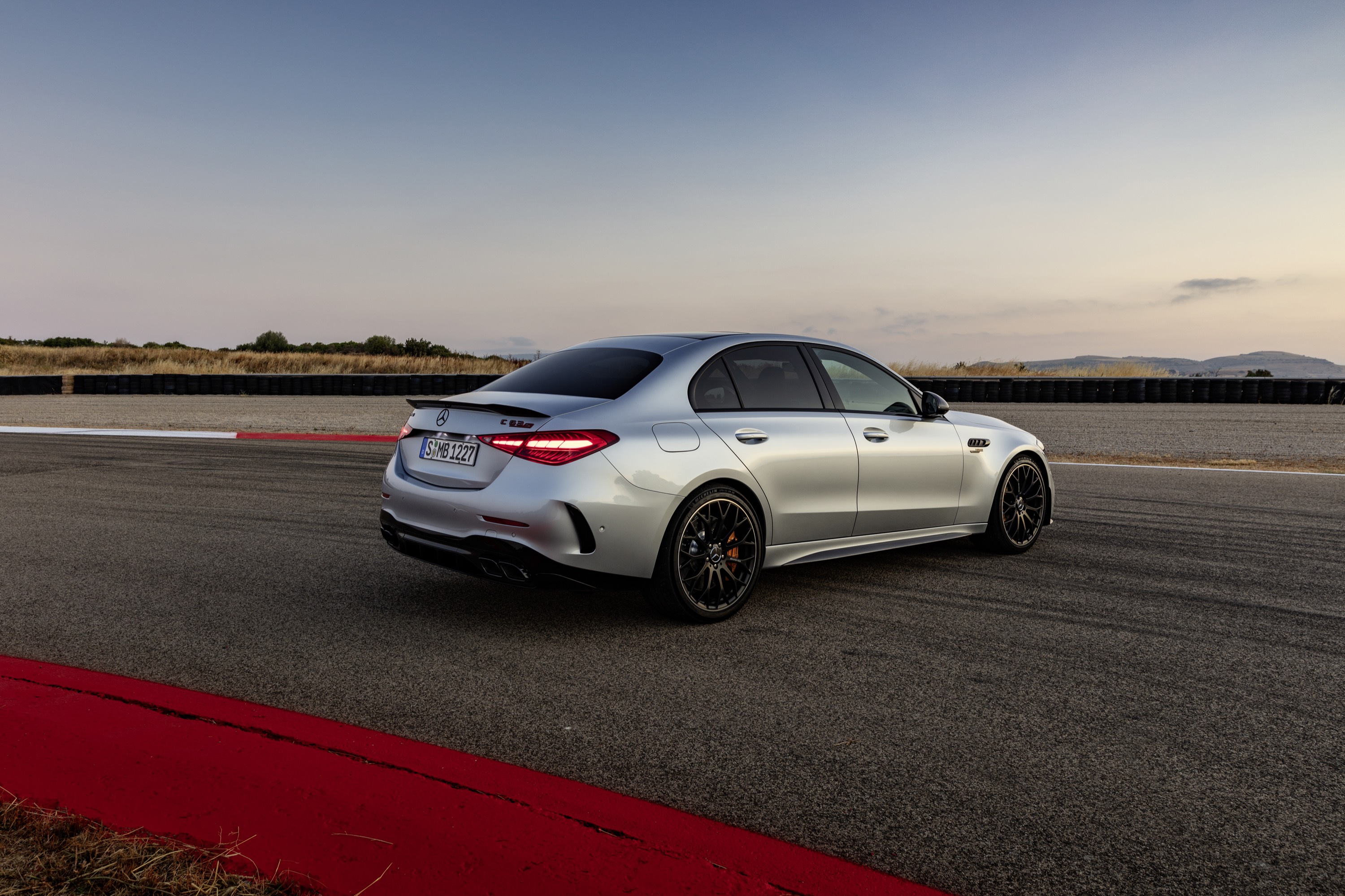 Mercedes-Benz C63 S AMG E Performance