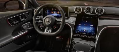 Mercedes-Benz C63 S AMG E Performance (2024) - picture 36 of 63
