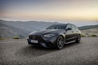 Mercedes-Benz C63 S AMG E Performance (2024) - picture 42 of 63