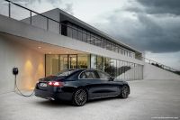 Mercedes-Benz E-Class (2024)