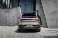 Mercedes-Benz EQE SUV (2024)