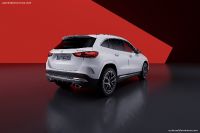 Mercedes-Benz GLA35 AMG (2024)