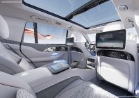 Mercedes-Benz GLS (2024)