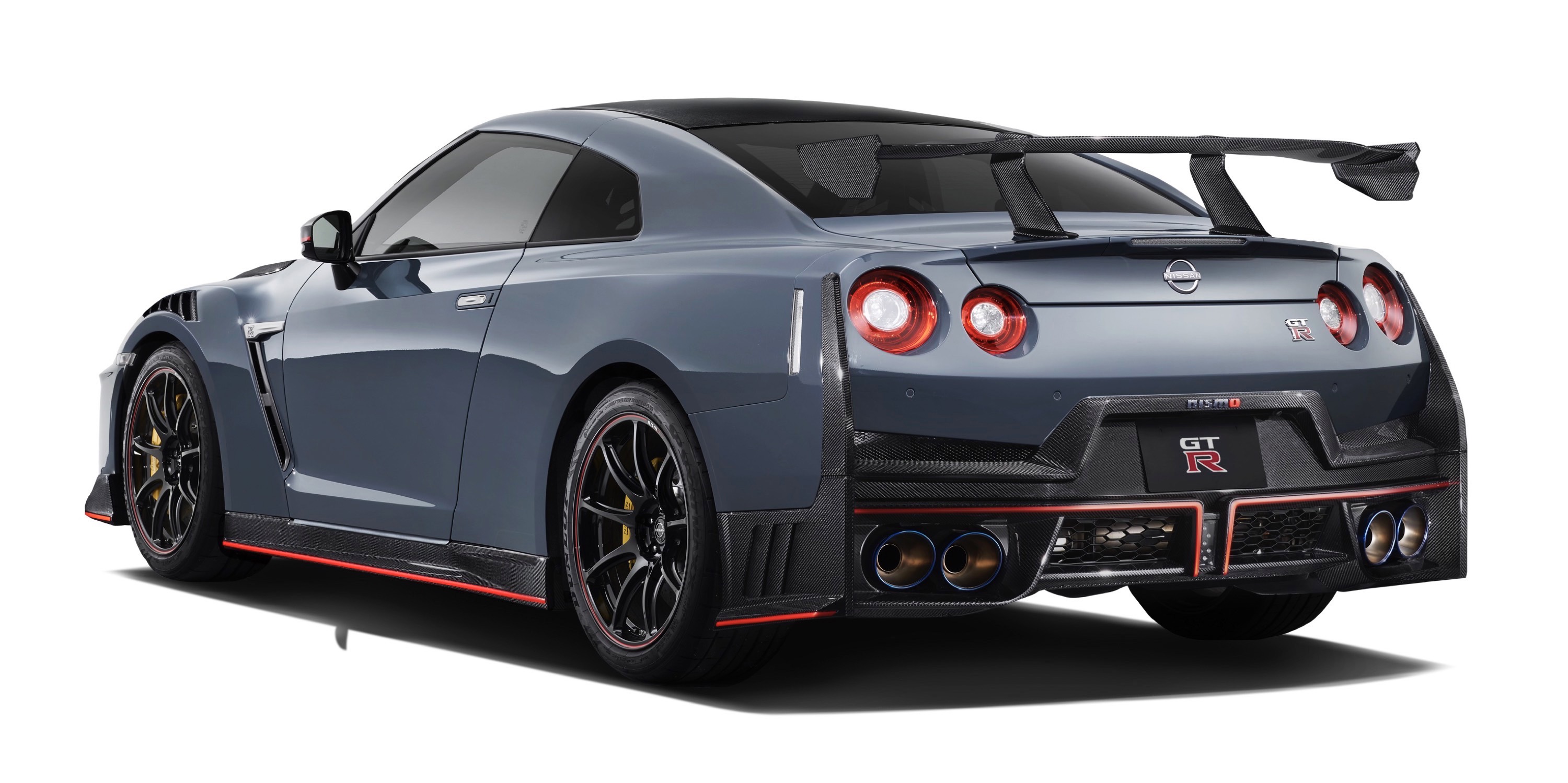 Nissan GTR (2024) picture 9 of 30