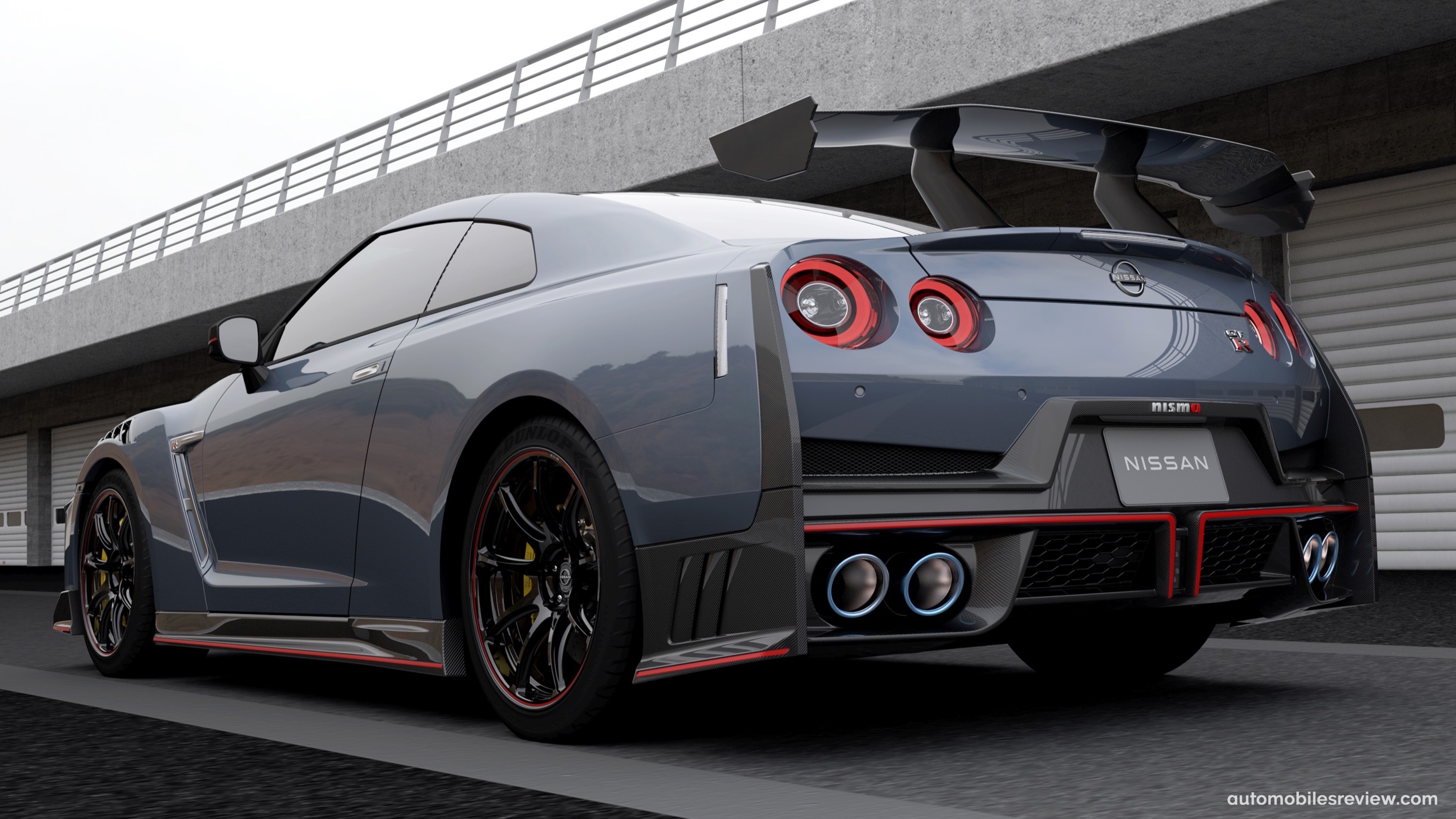 Nissan GT-R