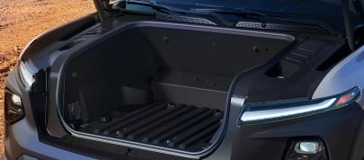 Chevrolet Silverado EV WT (2024) - picture 12 of 24