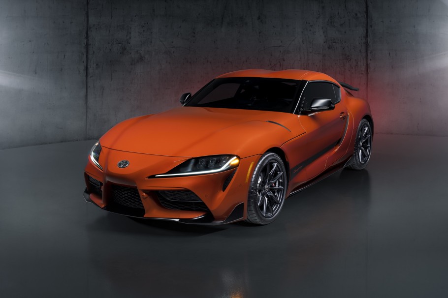 Toyota GR Supra 45th Anniversary Edition (2024)