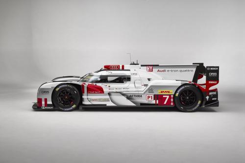 Audi R18 E-Tron Quattro (2015) - picture 1 of 3