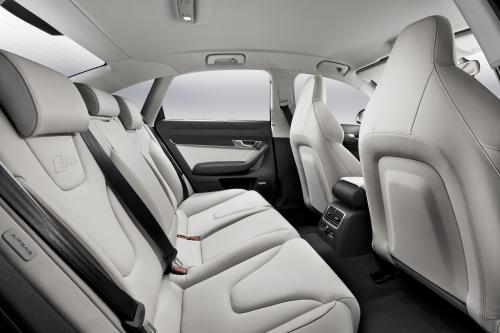 Audi RS 6 and A6 range (2009) - picture 17 of 20