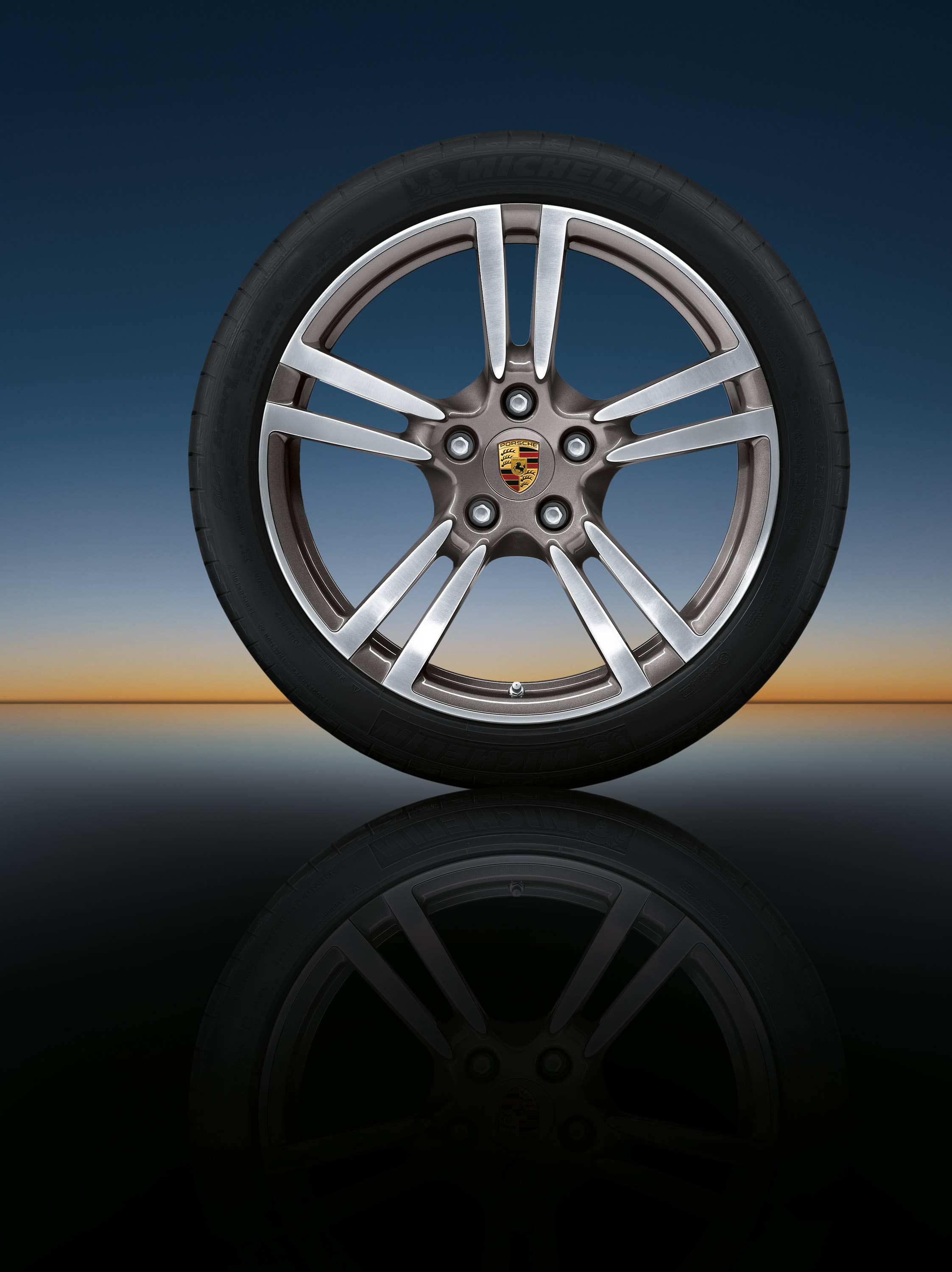 911 Turbo II wheels for the Panamera range