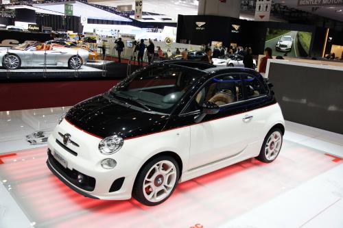 Abarth 500 C Geneva (2010) - picture 1 of 2