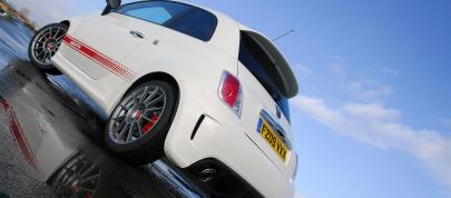 Abarth 500 esseesse (2009) - picture 12 of 18