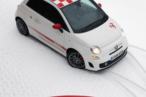 Abarth 500 esseesse (2009) - picture 8 of 18