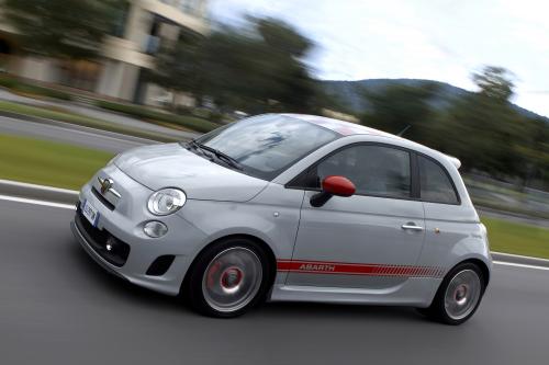 Abarth 500 (2009) - picture 9 of 21