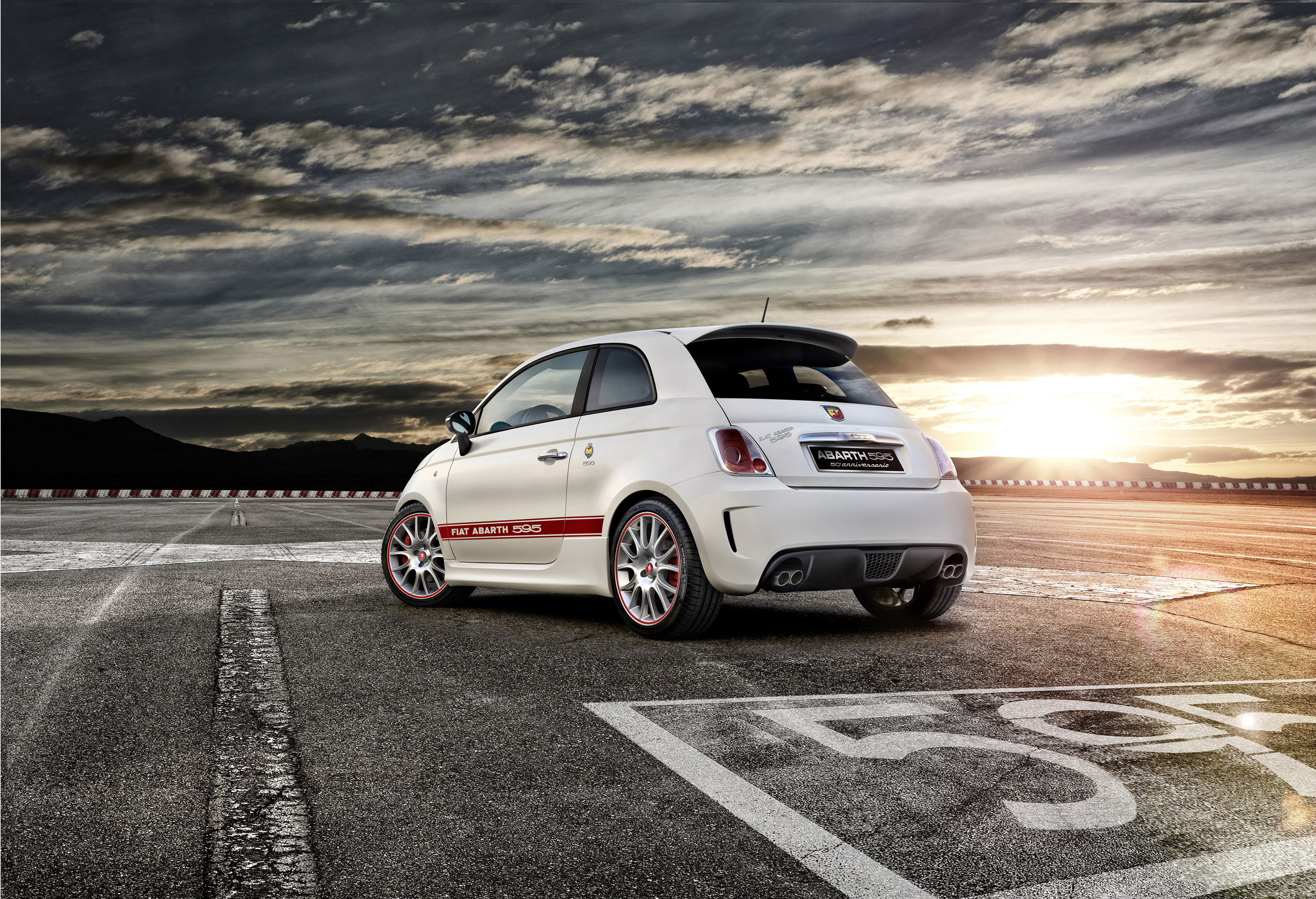 Abarth 595 50th Anniversary Edition