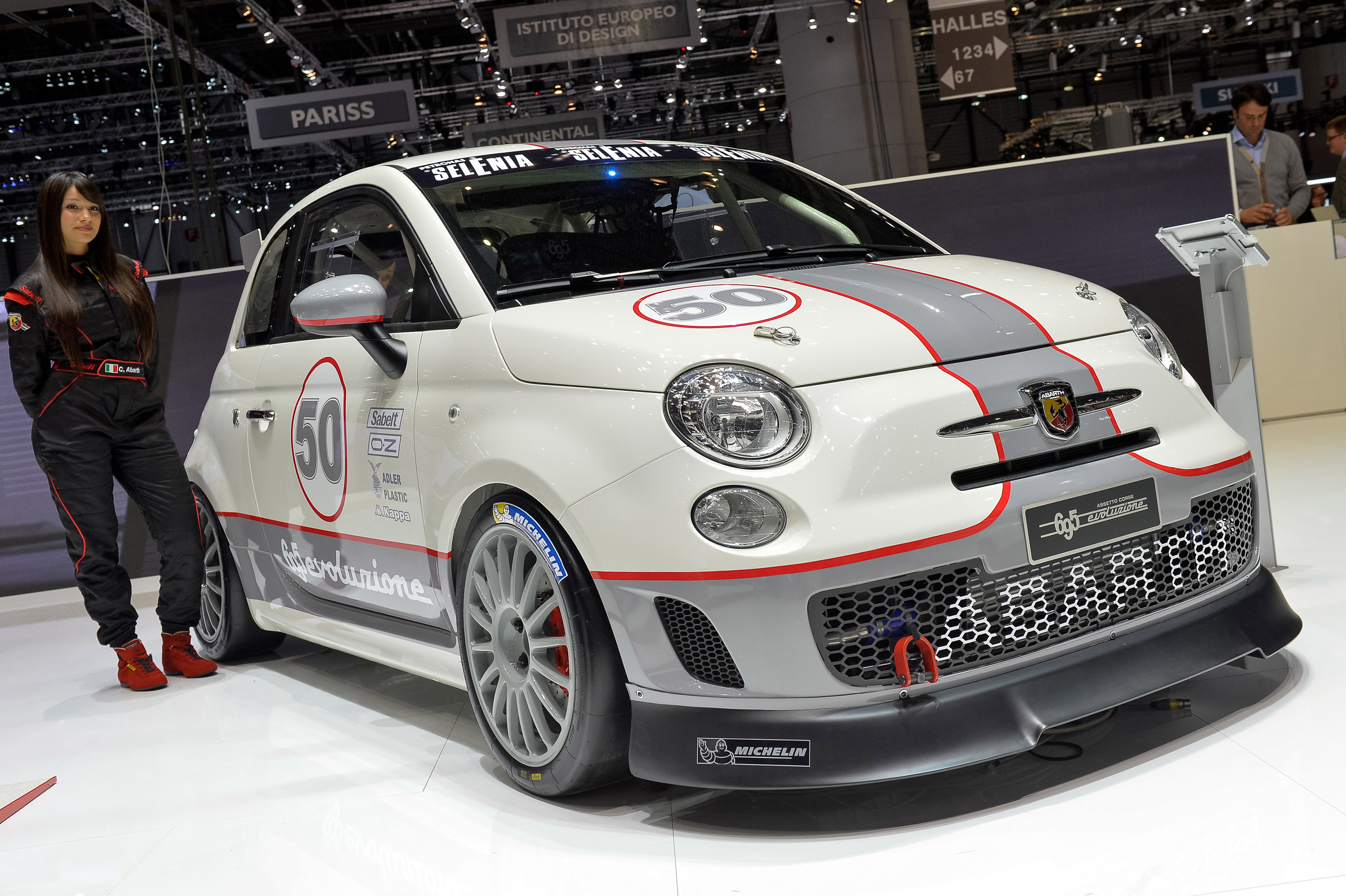 Abarth 695 Assetto Corse Evoluzione Geneva