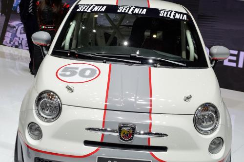 Abarth 695 Assetto Corse Evoluzione Geneva (2014) - picture 1 of 2