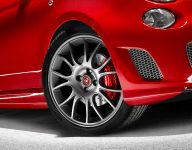 Abarth 695 Tributo Ferrari (2009) - picture 7 of 8