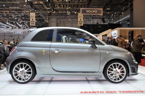 Abarth 695 Tributo Geneva (2011) - picture 1 of 2
