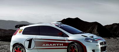 Abarth Grande Punto S 2000 (2007) - picture 4 of 5
