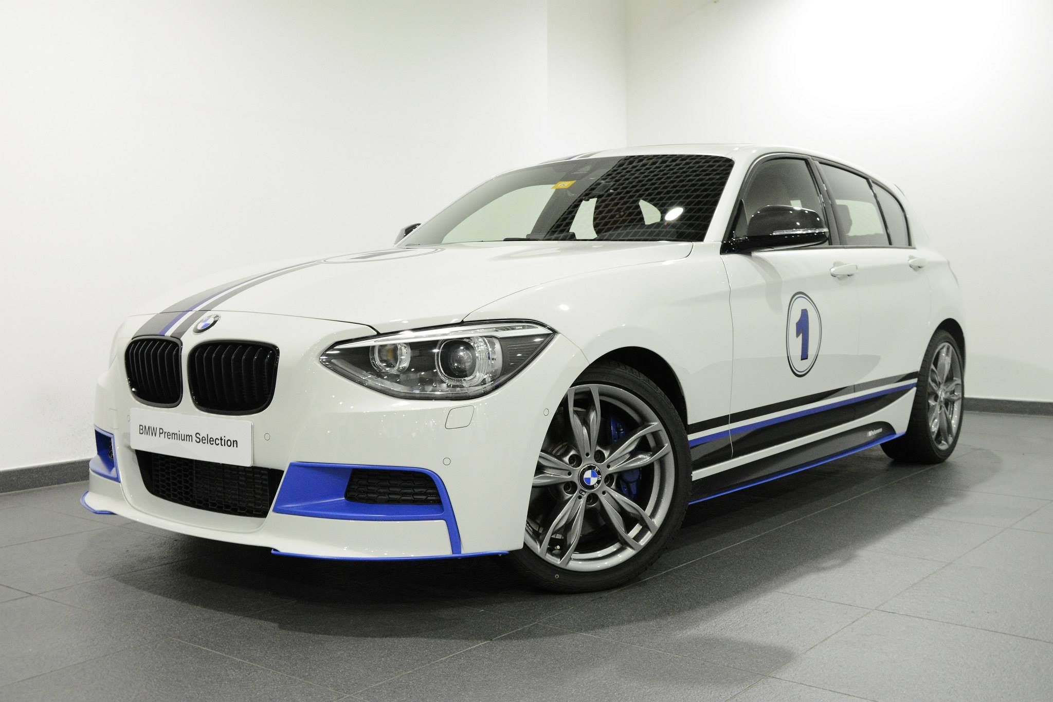 Abu Dhabi BMW 1-Series M135i