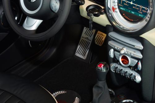 AC Schnitzer MINI Cooper S (R57) (2009) - picture 9 of 17