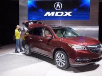 Acura MDX New York (2013) - picture 2 of 3