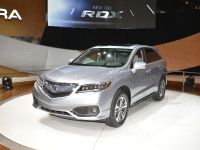 Acura RDX Chicago (2015) - picture 2 of 8