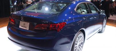 Acura TLX New York (2014) - picture 7 of 9